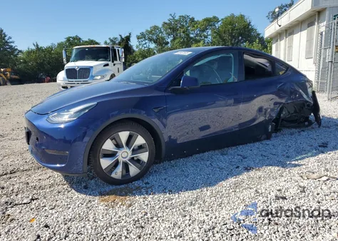 2022 Tesla Model Y from USA, damaged, VIN 7SAYGDEE9NF447853
